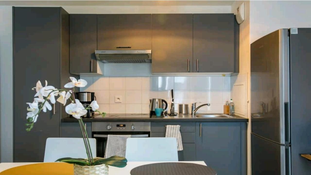 Luxury Apartment Near Paris La Defense With Secured Parking Bois-Colombes Ngoại thất bức ảnh