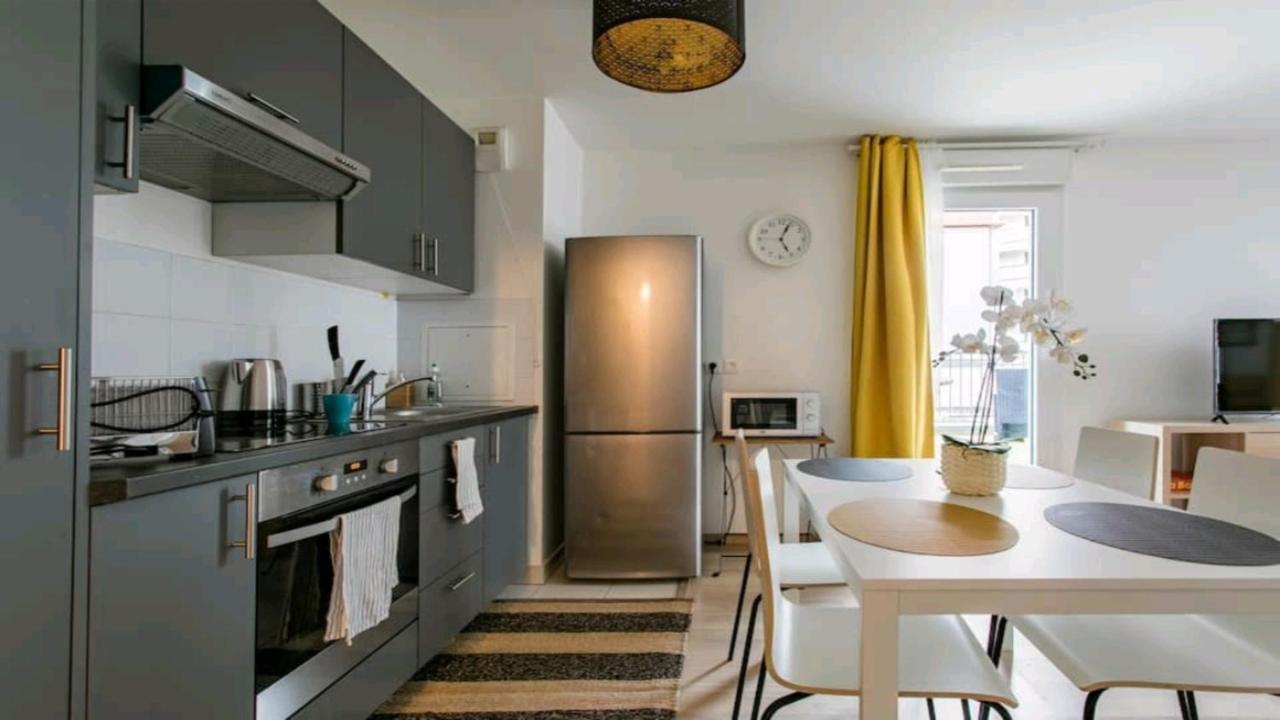 Luxury Apartment Near Paris La Defense With Secured Parking Bois-Colombes Ngoại thất bức ảnh